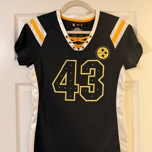 NFL Black and Yellow Lace-Up Jersey